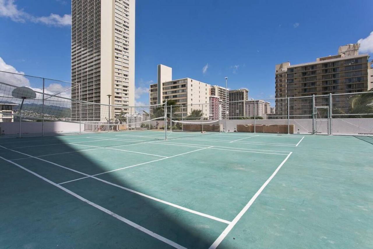 Royal Kuhio 1712 - Spacious Corner Unit With Stunning Ocean City Views In The Heart Of Waikiki! Villa Honolulu Exterior photo